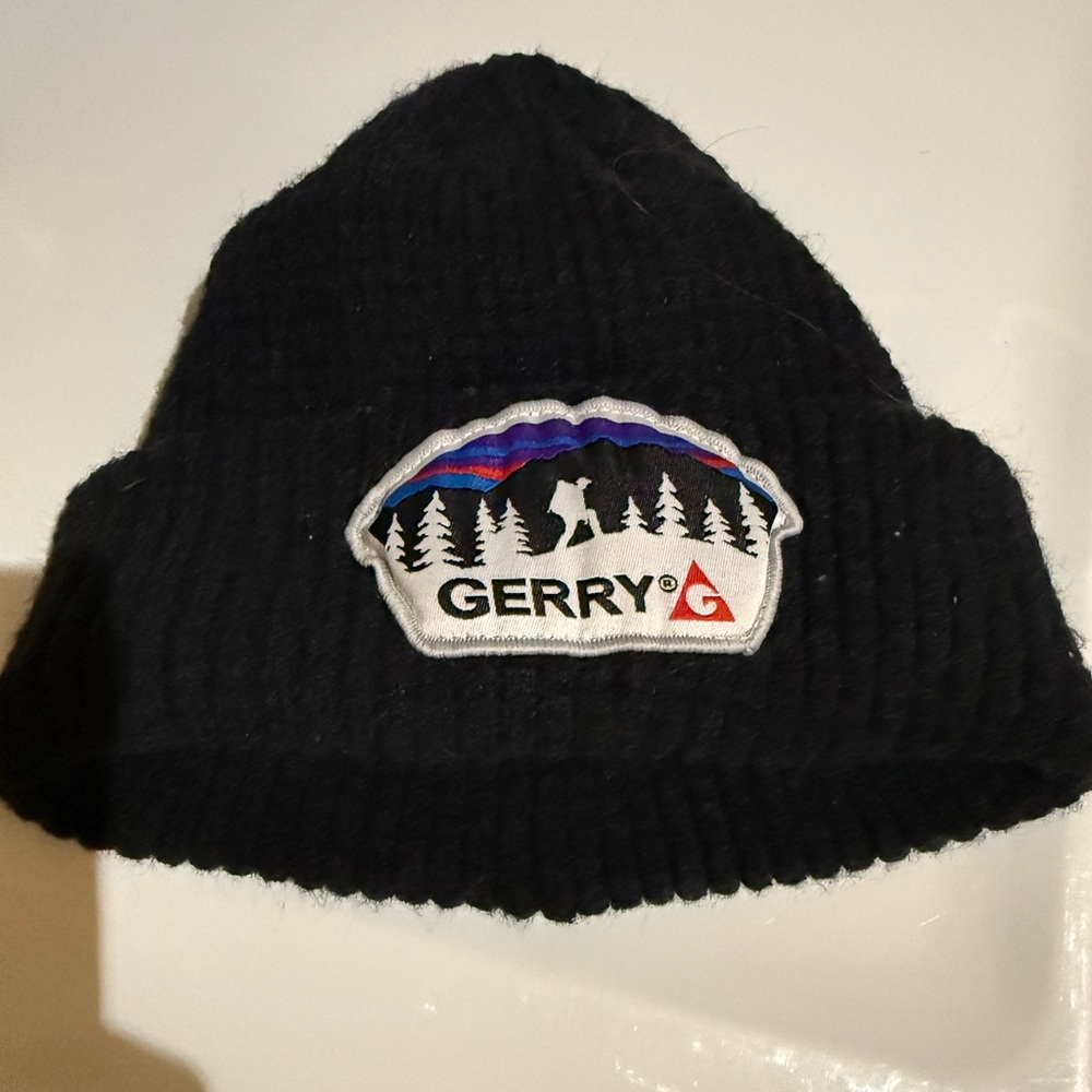 Gerry Weber Black Knit Beanie